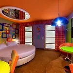 Piranha Hotel E Motel Hotel Cameriano