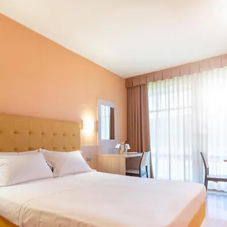 Piranha 4* Cameriano