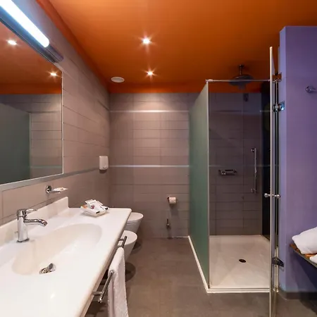Piranha 4* Cameriano