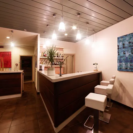 Piranha Hotel E Motel Hotel 4*