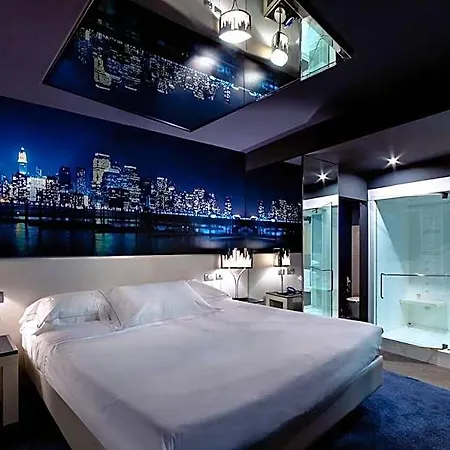Hotel Piranha E 4*