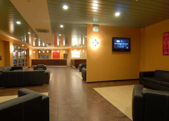 Piranha Hotel E Motel Cameriano