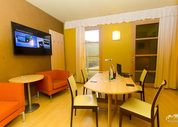 Piranha Hotel E Motel 4* Cameriano